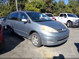 TOYOTA TOYOTA SIENNA XLE