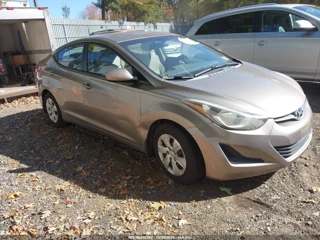 HYUNDAI HYUNDAI ELANTRA SE