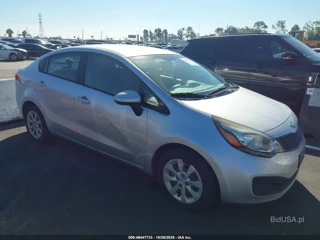 KIA KIA RIO LX