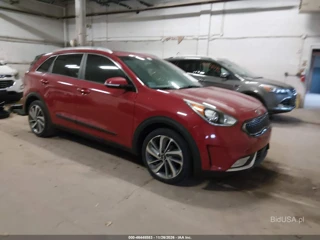 KIA KIA NIRO TOURING