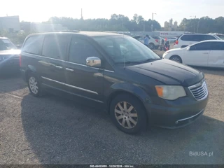 CHRYSLER CHRYSLER TOWN & COUNTRY TOURING-L