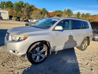 TOYOTA HIGHLANDER SPORT