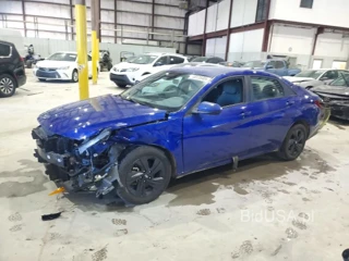 HYUNDAI ELANTRA BLUE