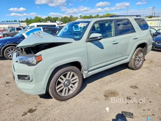 TOYOTA 4RUNNER TRD SPORT