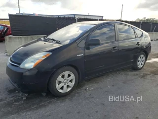 TOYOTA PRIUS BASE
