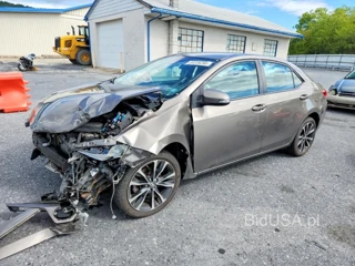 TOYOTA COROLLA SE