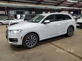 AUDI Q7 PREMIUM PLUS