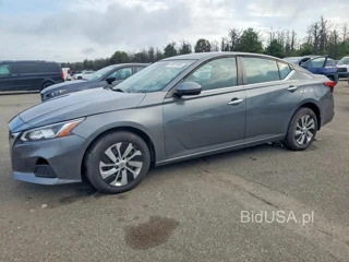 NISSAN ALTIMA S