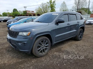 JEEP GRAND CHEROKEE LAREDO