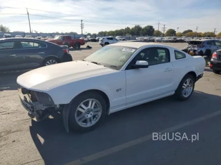 FORD MUSTANG GT