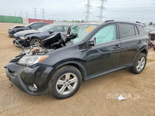 TOYOTA RAV4 XLE
