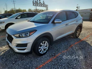 HYUNDAI TUCSON SE