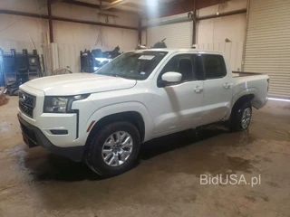 NISSAN FRONTIER SV