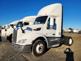 PETERBILT 579