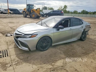 TOYOTA CAMRY XSE