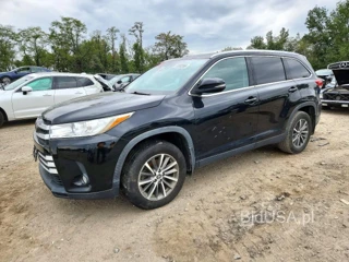 TOYOTA HIGHLANDER XLE