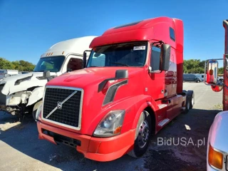 VOLVO VNL