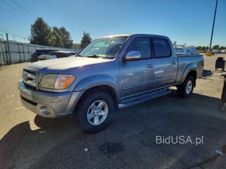 TOYOTA TUNDRA DOUBLE CAB SR5