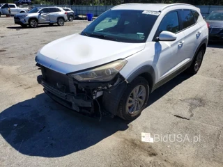 HYUNDAI TUCSON SE