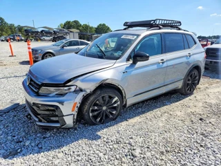 VOLKSWAGEN TIGUAN SE