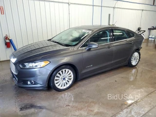 FORD FUSION SE HYBRID