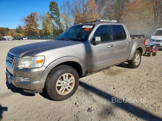 FORD EXPLORER SPORT TRAC LIMITED