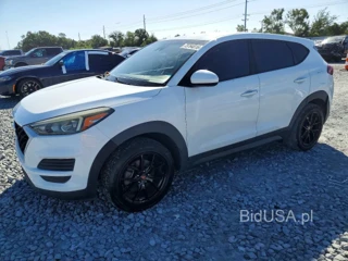 HYUNDAI TUCSON SE