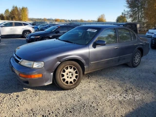 NISSAN MAXIMA GXE