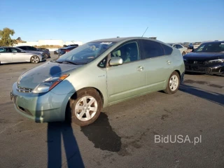TOYOTA PRIUS BASE