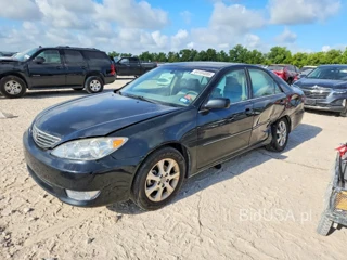 TOYOTA CAMRY XLE