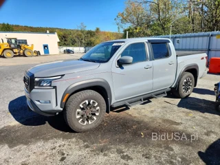 NISSAN FRONTIER PRO-4X