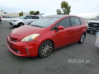 TOYOTA PRIUS V FIVE