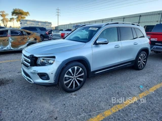 MERCEDES-BENZ GLB 250