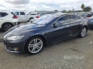 TESLA MODEL S 85D