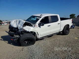 CHEVROLET SILVERADO K1500 LT TRAIL BOSS