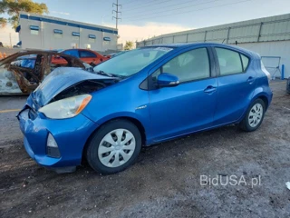 TOYOTA PRIUS C TWO