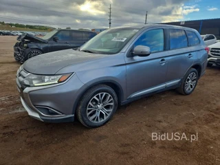 MITSUBISHI OUTLANDER SE
