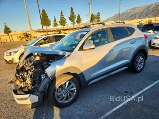 HYUNDAI TUCSON SEL