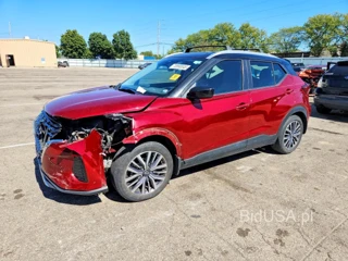 NISSAN KICKS SV