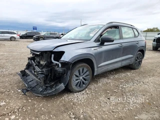 VOLKSWAGEN TAOS S