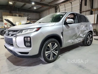 MITSUBISHI OUTLANDER SPORT SE