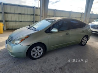 TOYOTA PRIUS BASE