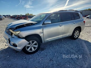 TOYOTA HIGHLANDER BASE
