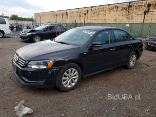 VOLKSWAGEN PASSAT S