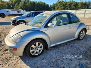 VOLKSWAGEN NEW BEETLE GL