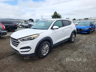HYUNDAI TUCSON SE