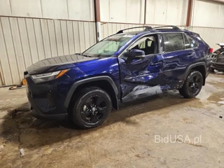 TOYOTA RAV4 HYBRID XLE