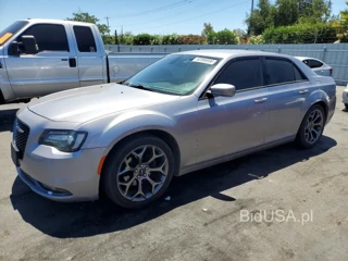 CHRYSLER 300 S