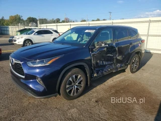 TOYOTA HIGHLANDER HYBRID XLE