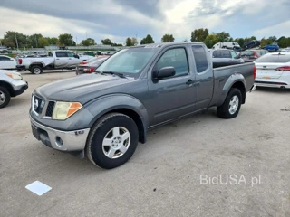 NISSAN FRONTIER SE